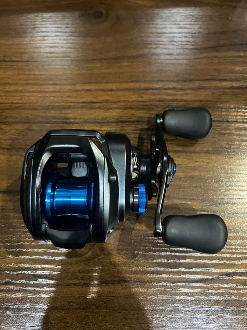 【SHIMANO】 シマノ SLX DC 70HG 右巻き 保証書付き☆美品♪