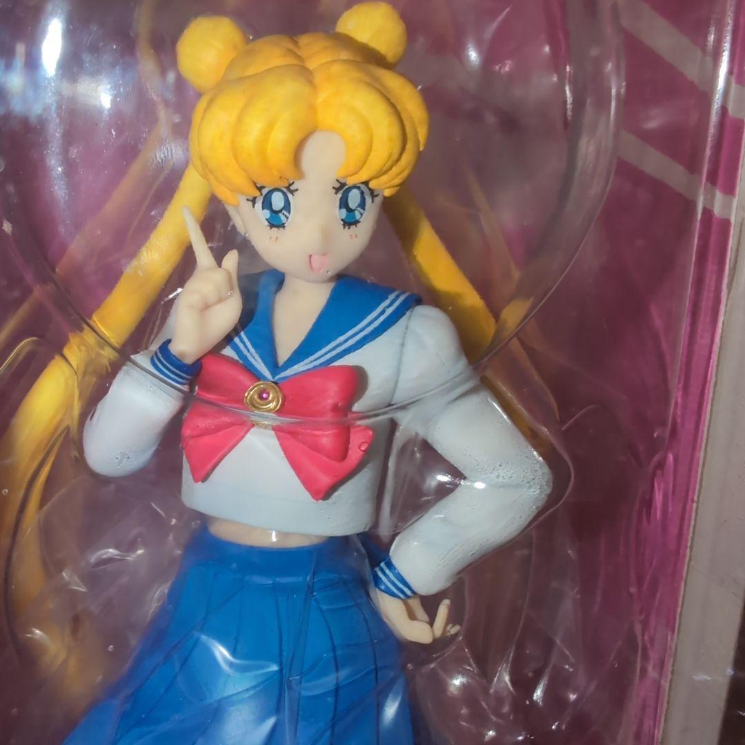 Usagi Tsukino フィギュア セーラー服 新品