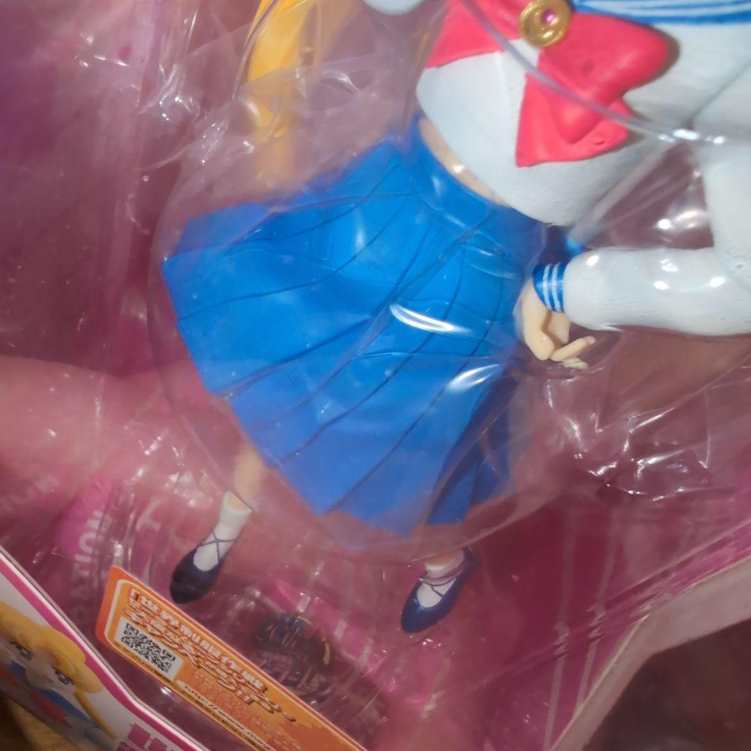 Usagi Tsukino フィギュア セーラー服 新品
