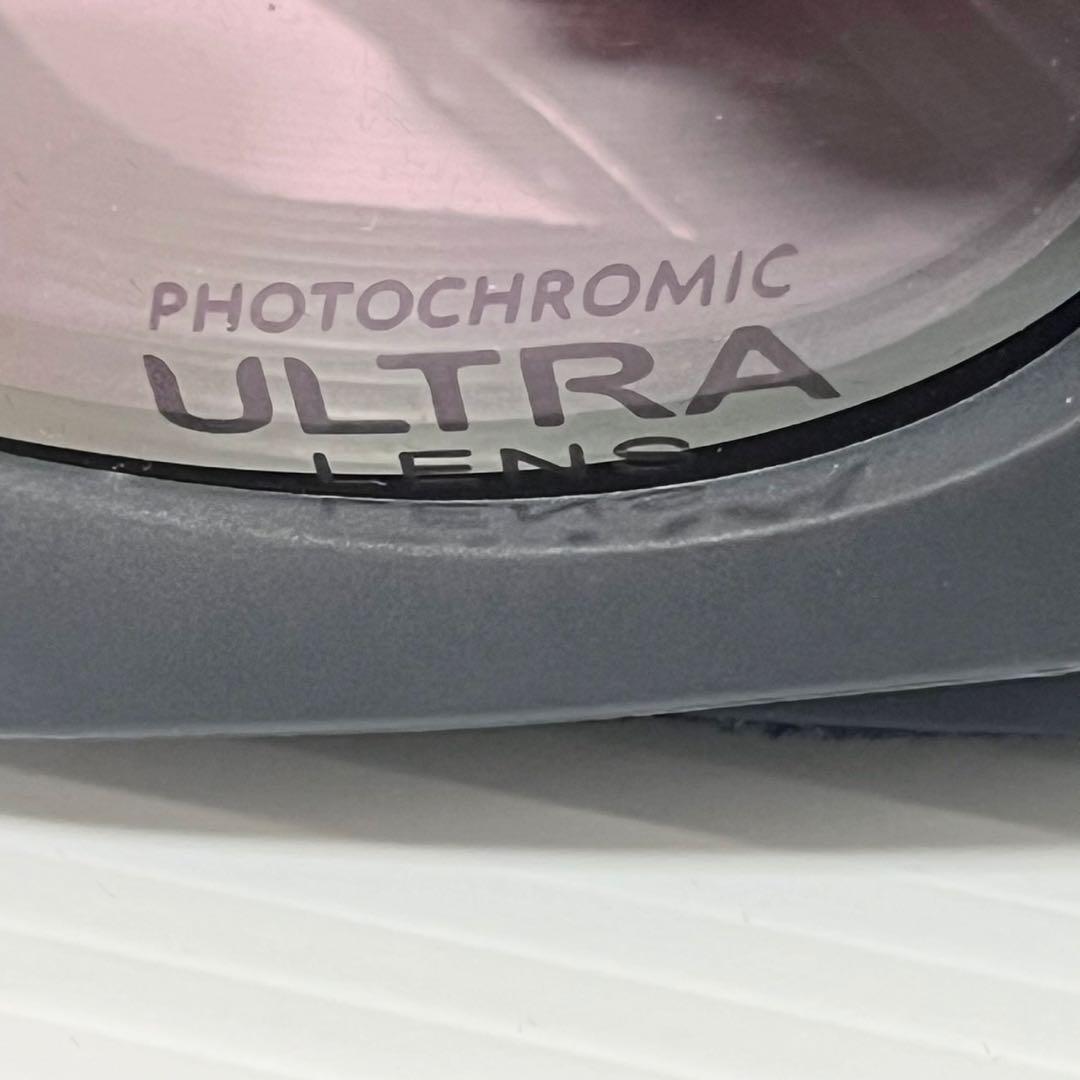 DICE 調光ULTRAレンズ搭載 スノーゴーグル