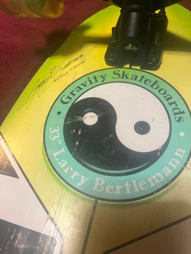 スケートボード Gravity Skateboards Larry Bertlemann 33\"