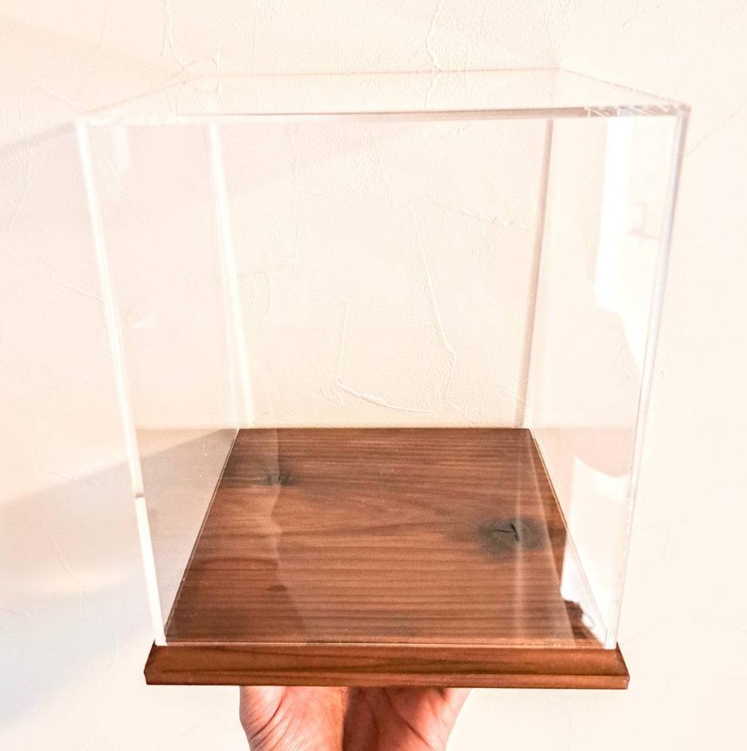 【ショーケース】150×150×180 ※アクリル製ケース、無垢材土台