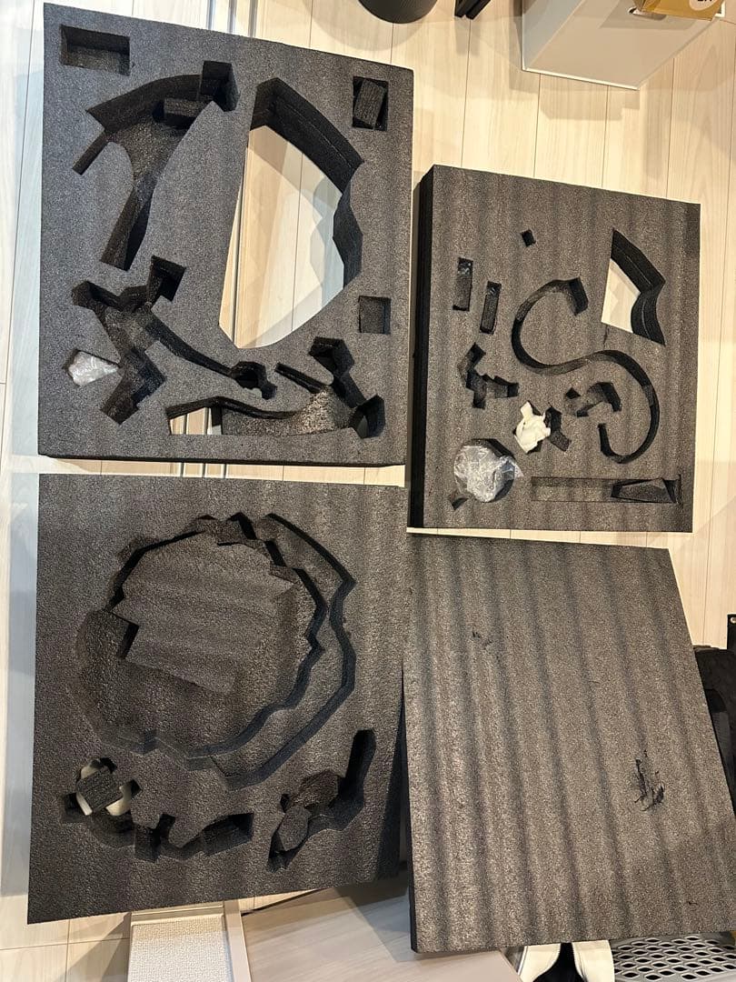 【最安値】BLEACH 黒衣少年図 ウルキオラ ガレージキット ガレキ