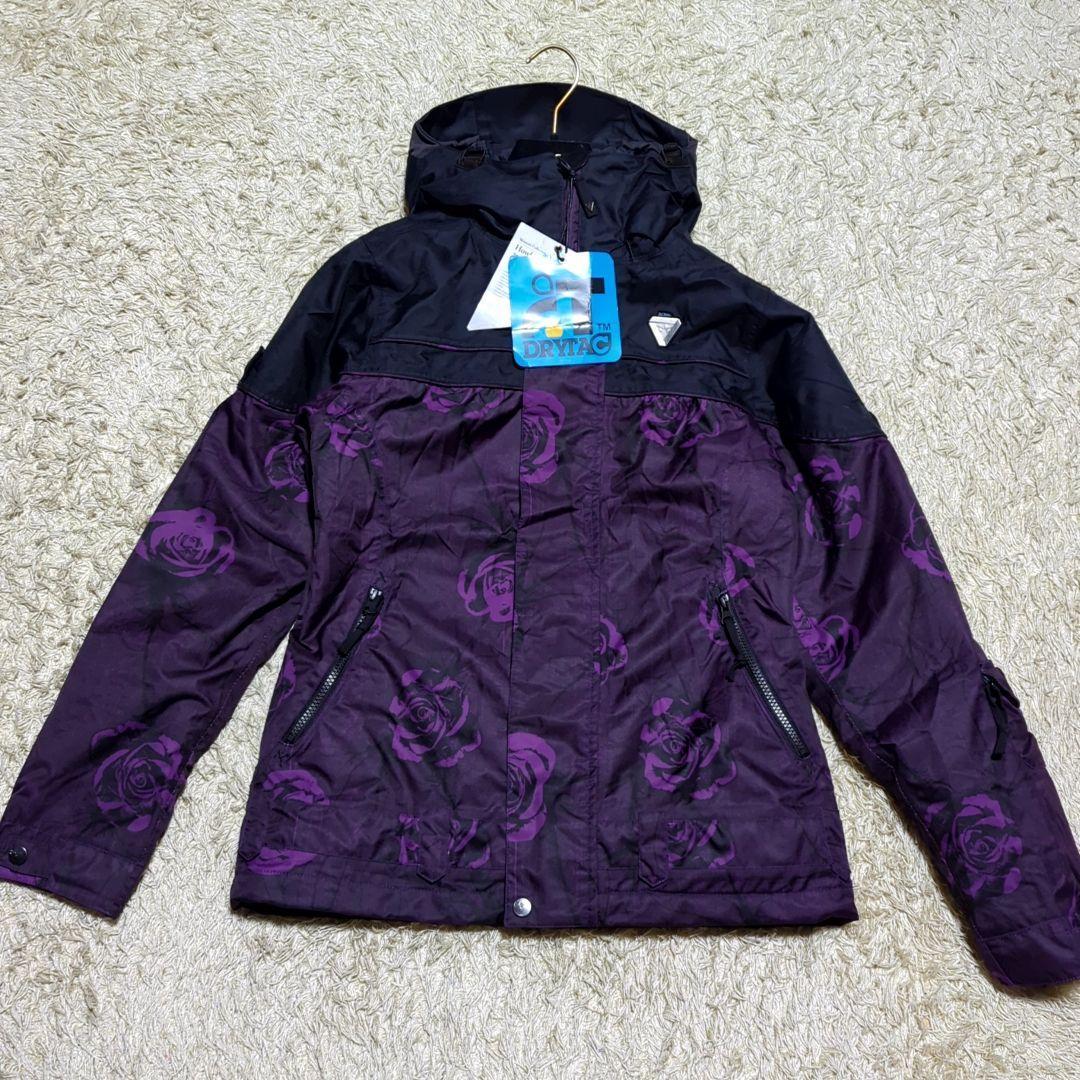 新品 タグ付　ROME SDS 　上　スノボー　スキー　ウェア　フード　柄