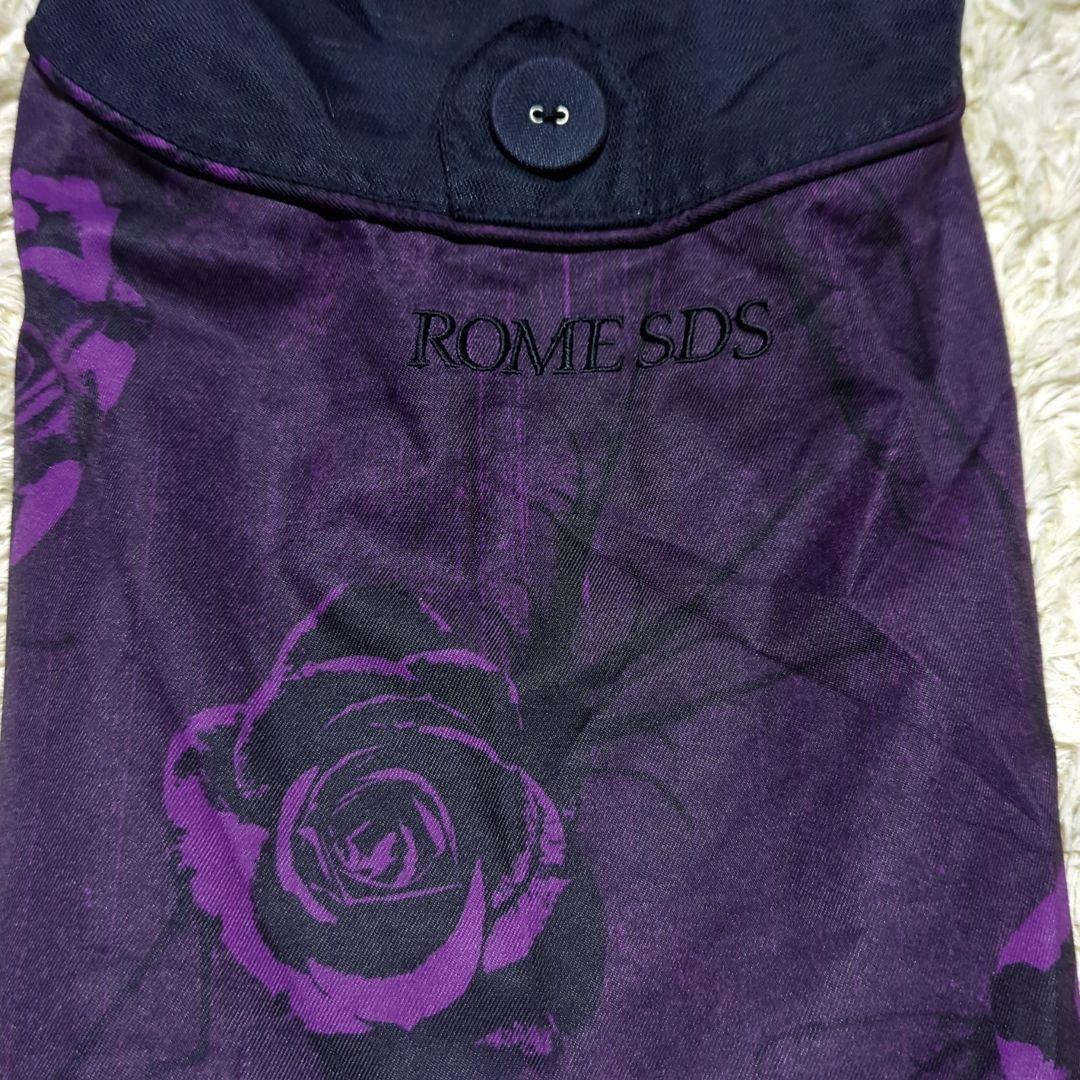 新品 タグ付　ROME SDS 　上　スノボー　スキー　ウェア　フード　柄