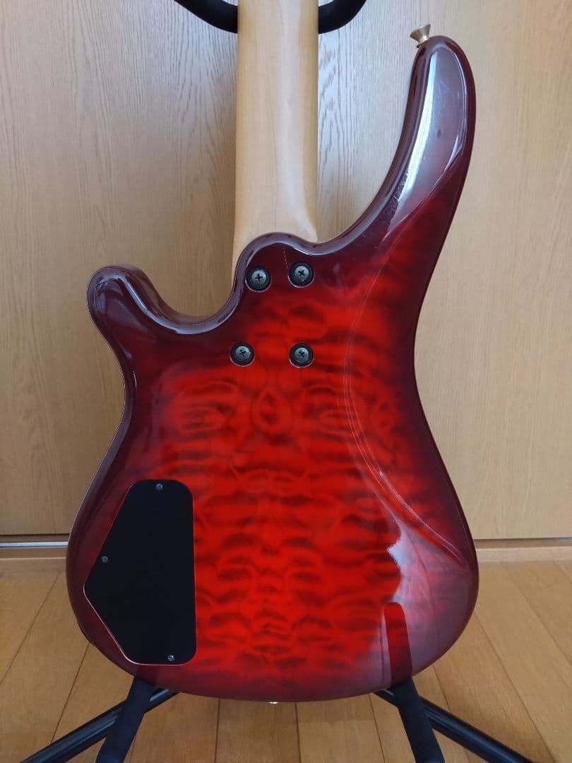 FERNANDES エレキベース レッド