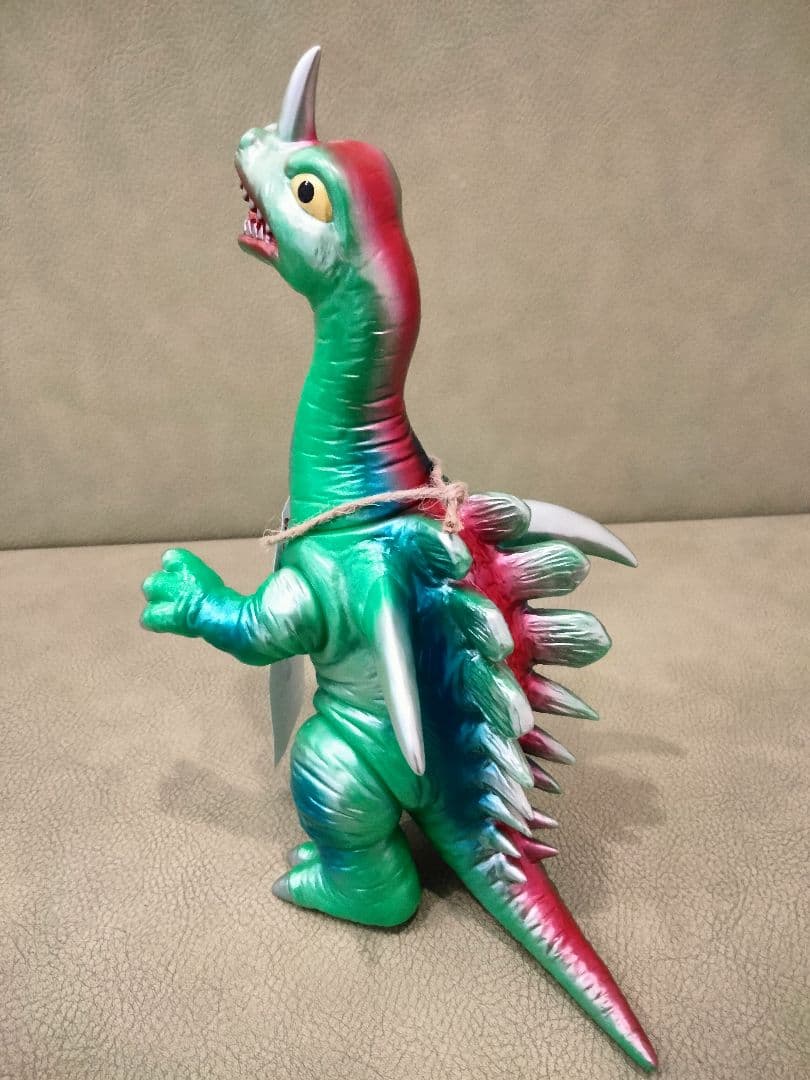 ソフビ　鶯谷町玩具店　ニュー怪獣ネッシー　1期　マルサン　ブルマァク　エレガブ