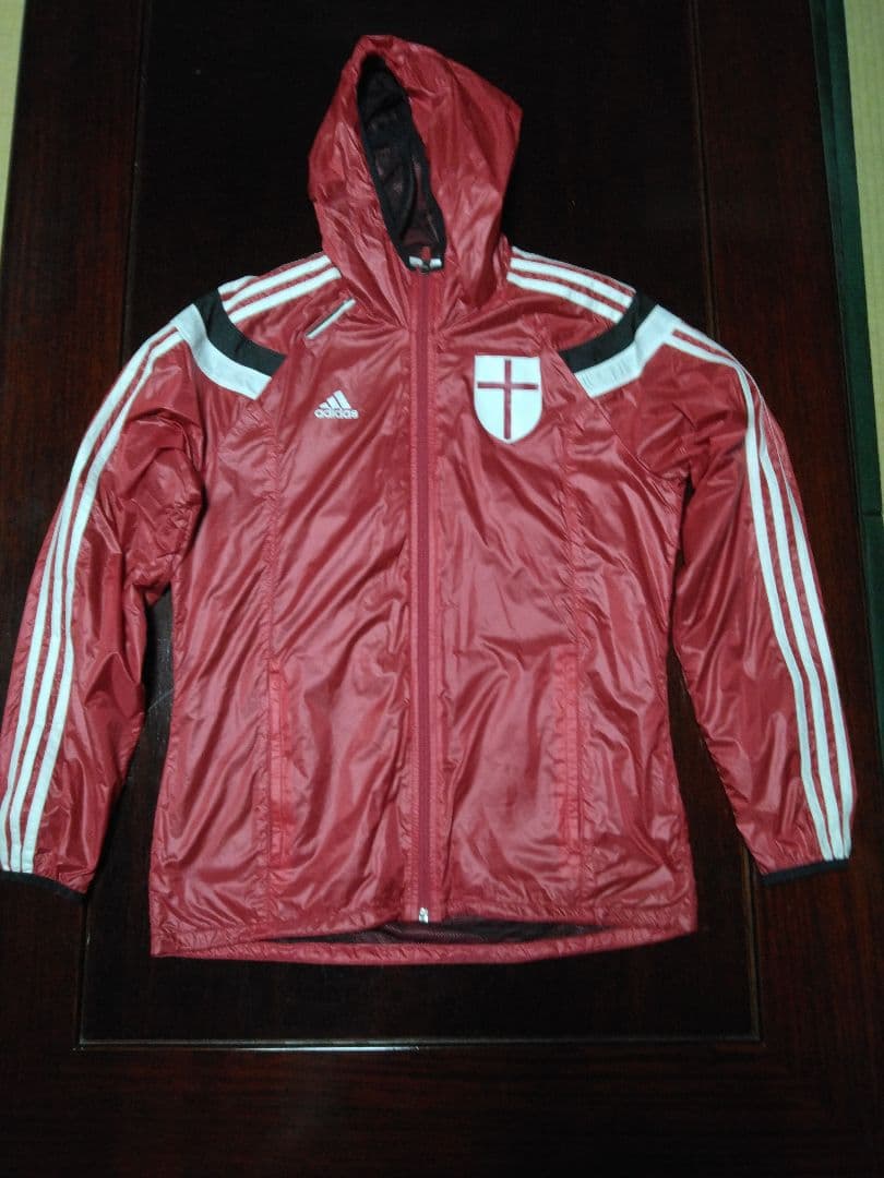 ACミラン　adidas ウィンドブレーカー　赤