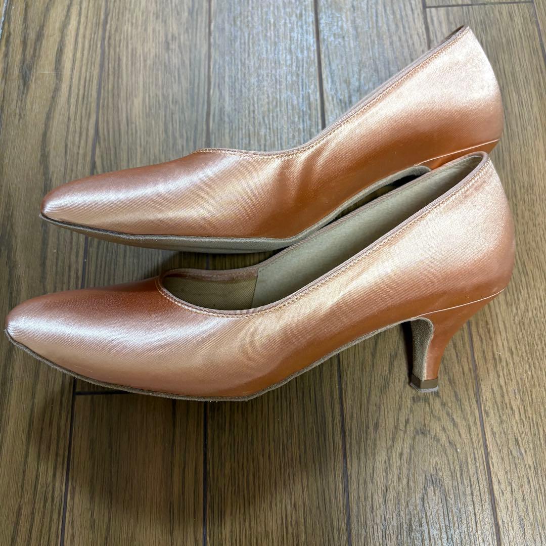 【美品】　スーパダンス　レディース スタンダード シューズ　サテン　社交ダンス