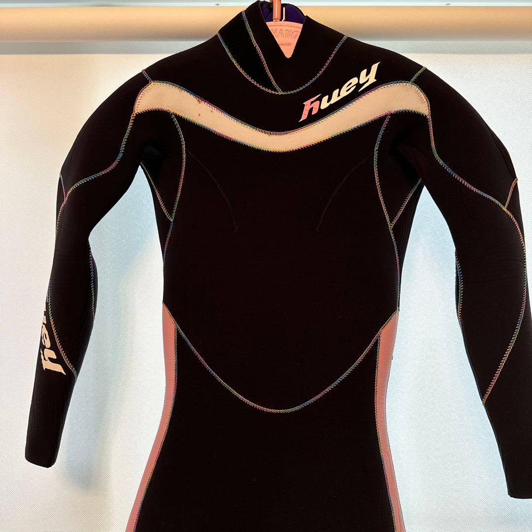 ウエットスーツ　3㍉　レディース