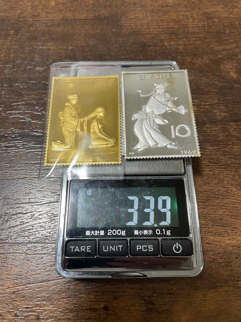 純銀レリーフと純銀金張レリーフ