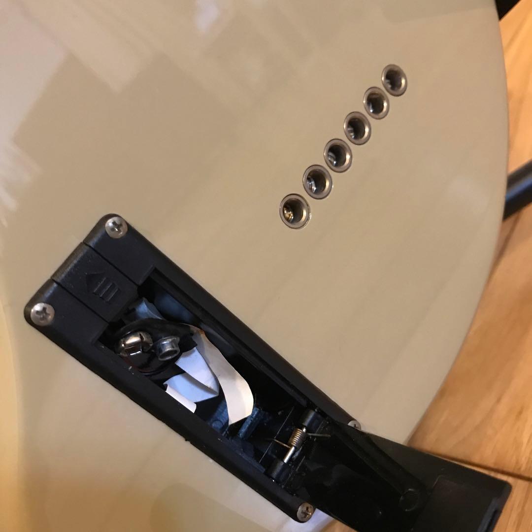 Fernandes ZO-3（ゾウさんギター） 内蔵アンプ付き ミニギター