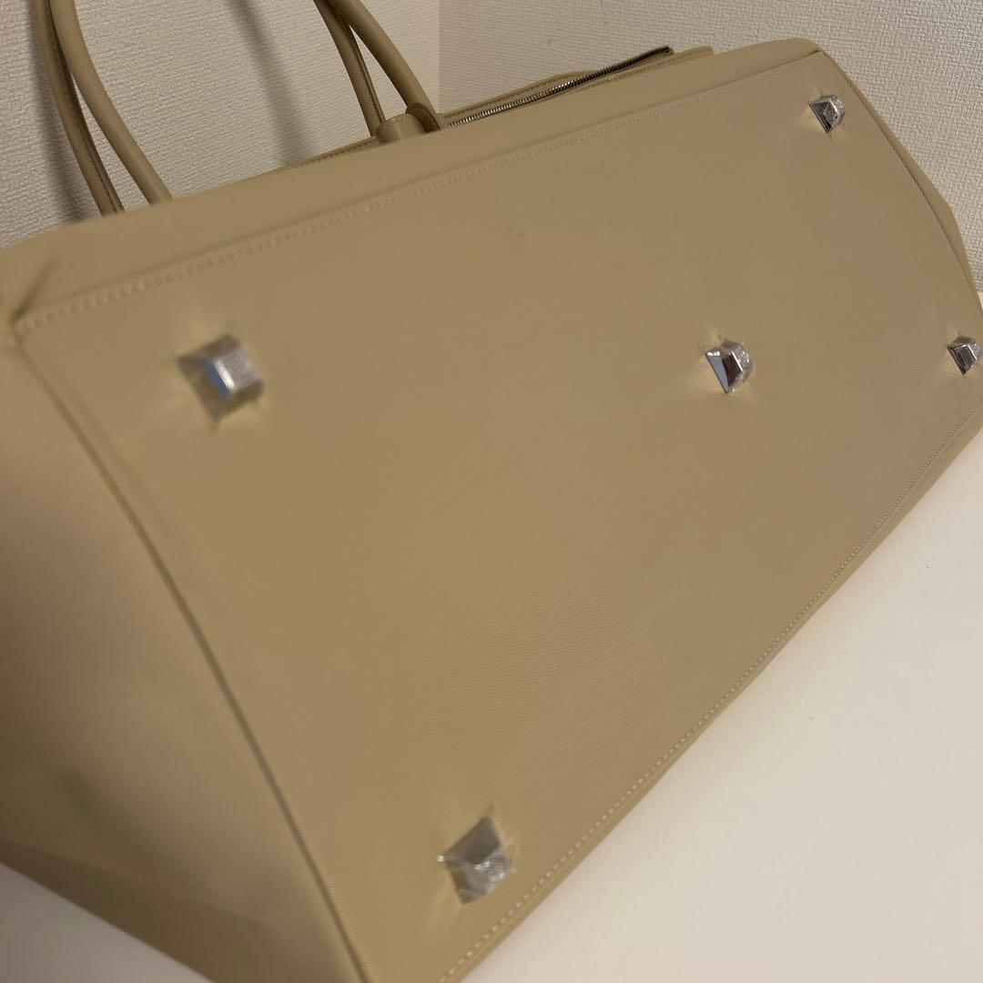 ほぼ未使用　ジーフォア　ロッカーバッグ　ベージュ　トート型