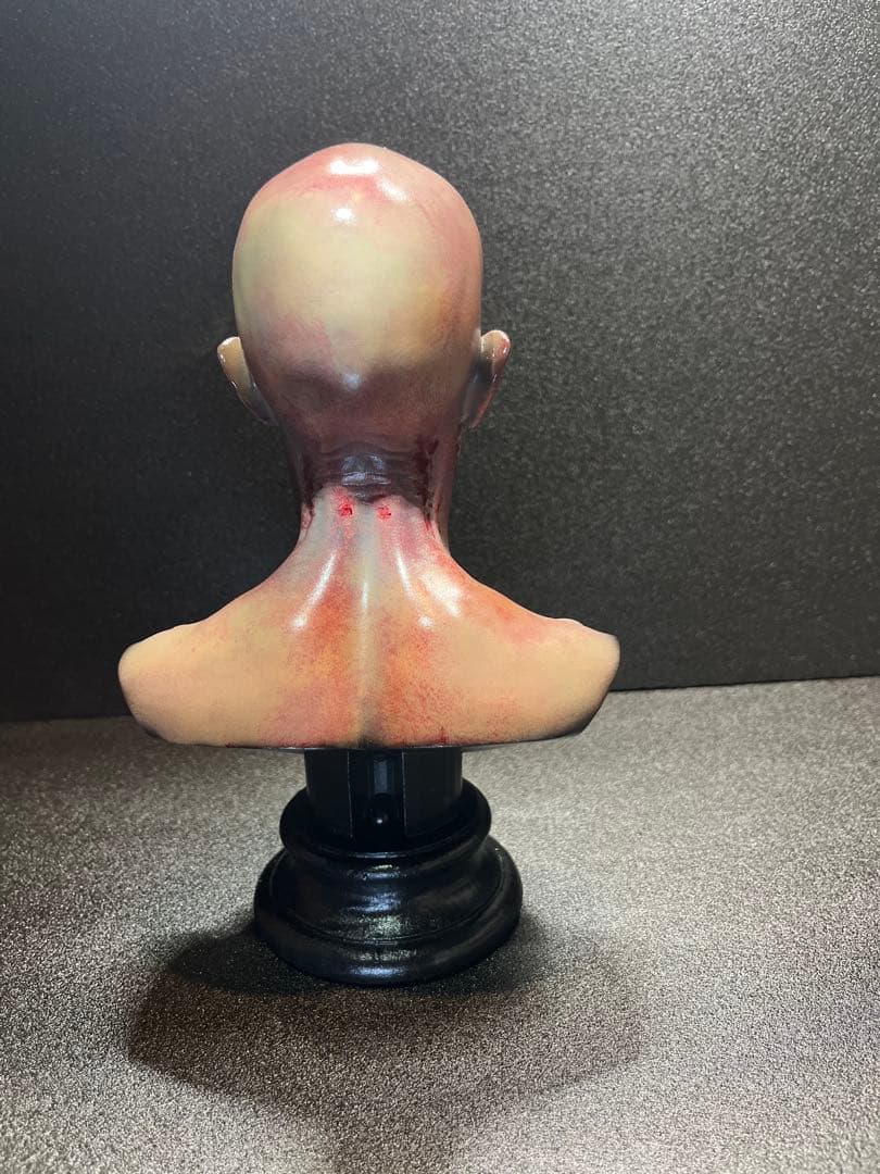 ゾンビ bust フィギュア