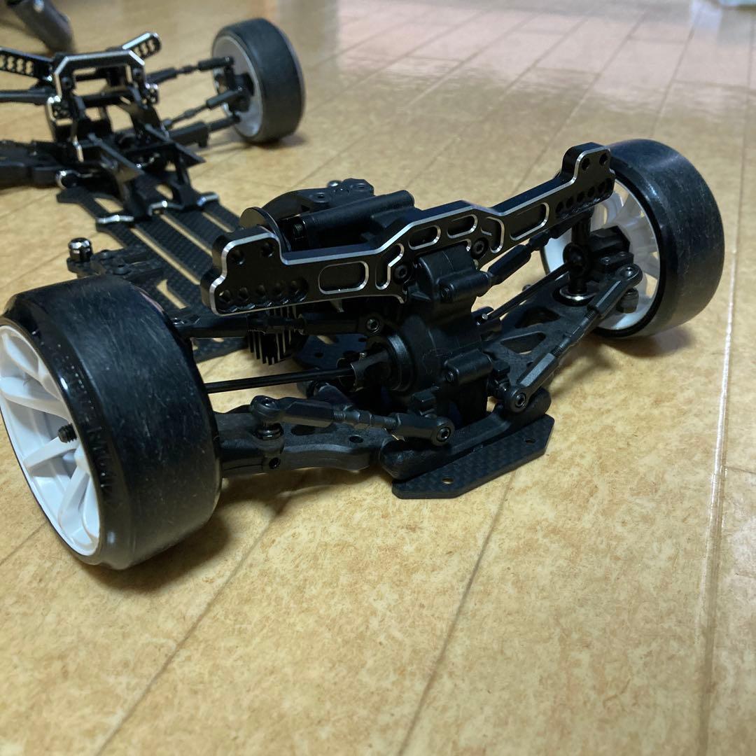 ヨコモシャーシ　未使用品