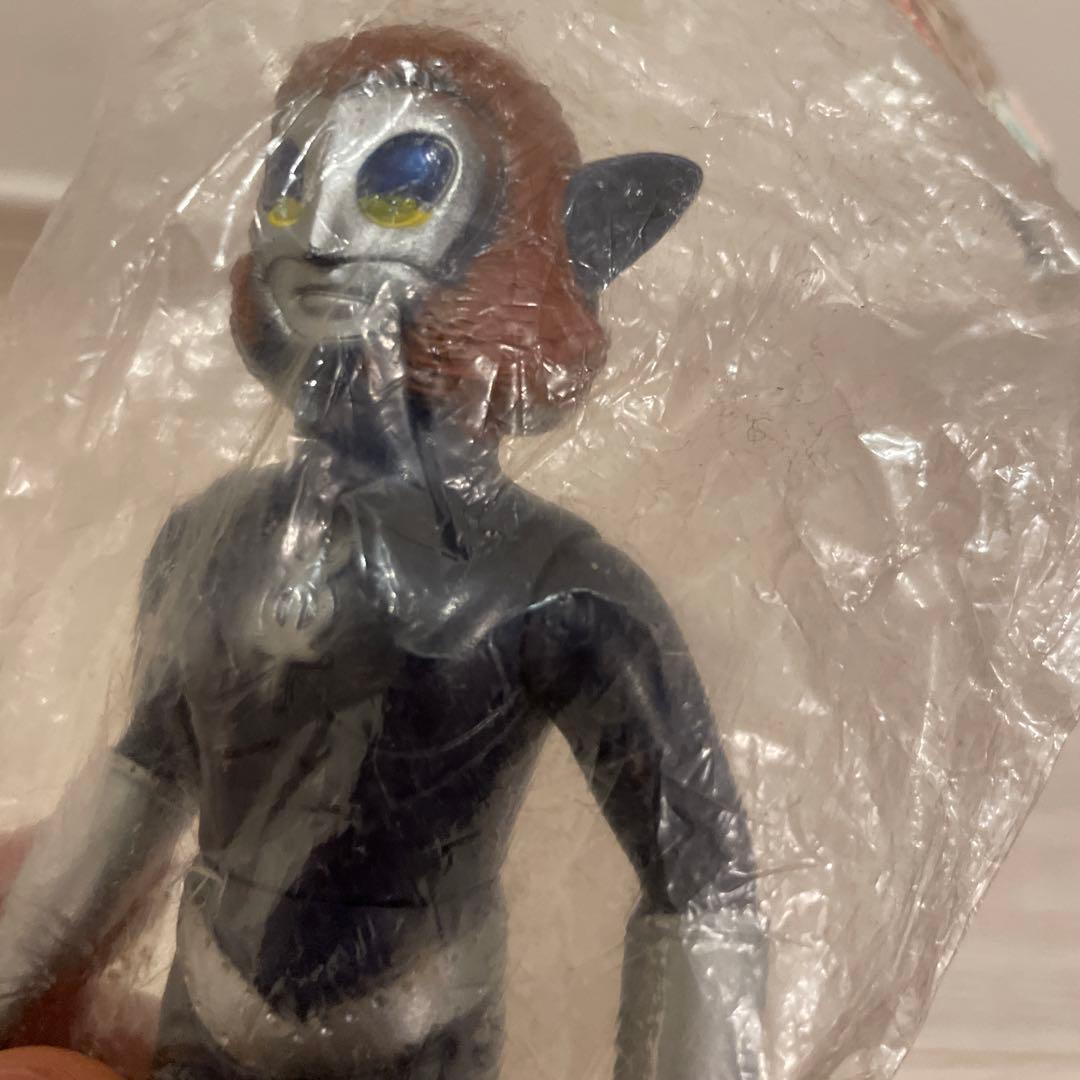 タカトク　マグマ星人　ソフビ