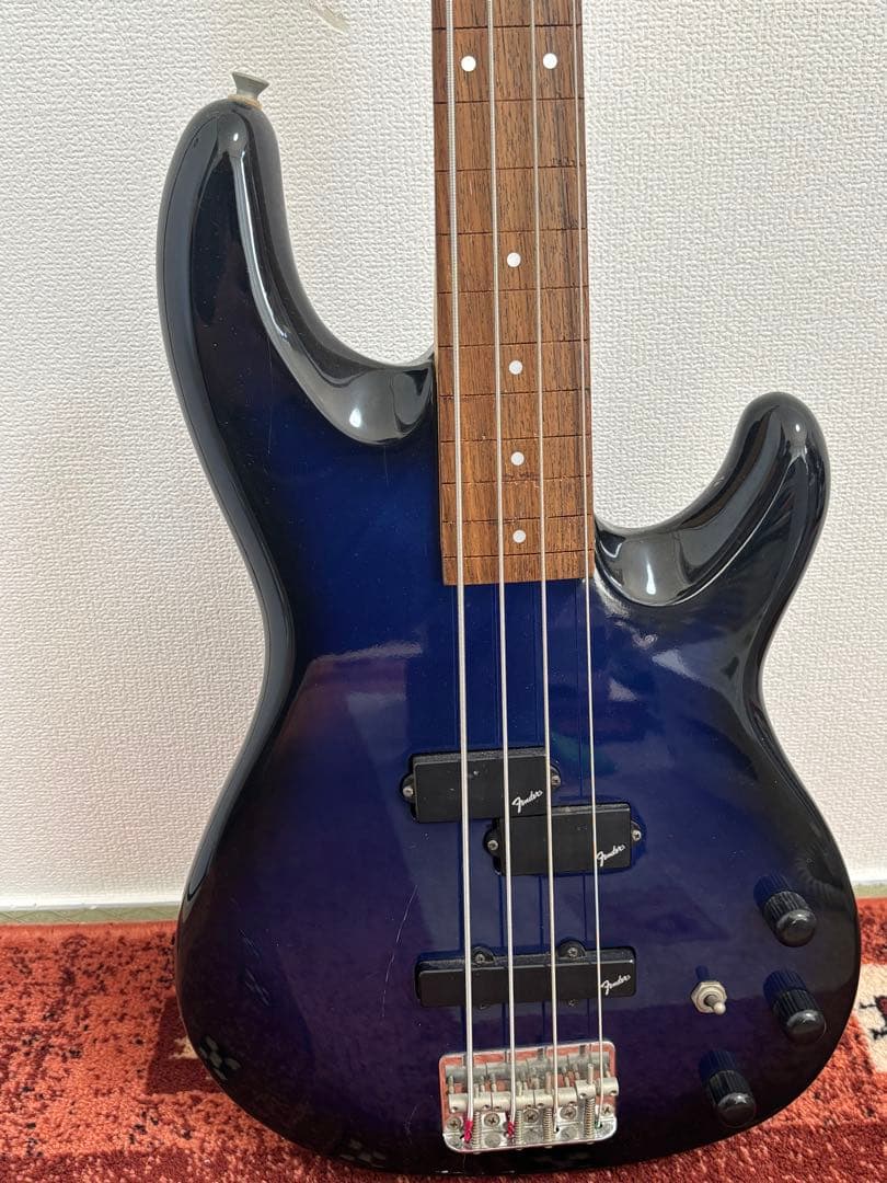 Fender JAPAN エレキベース ブルー ジャンク