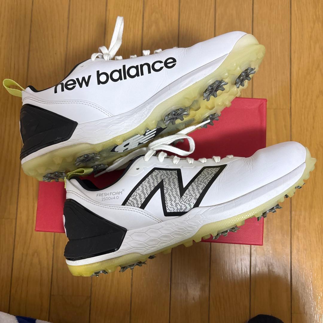 シューズ(男性用) New Balance UG2500 WHITE/BLACK(B4)