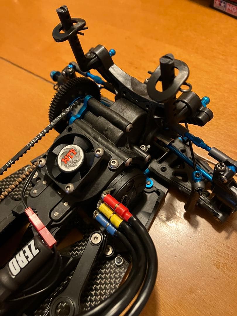 タミヤ　TA06メカ＆オプションその他パーツ付き