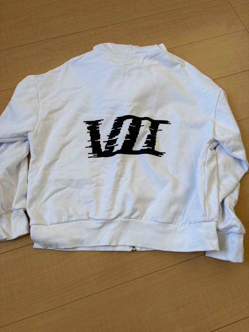 超特急　タカシ　パーカー