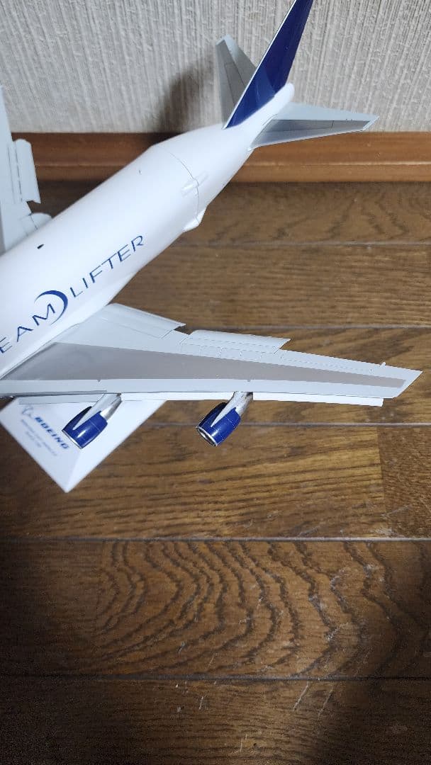 ボーイング ドリームリフター jcwings 1/200