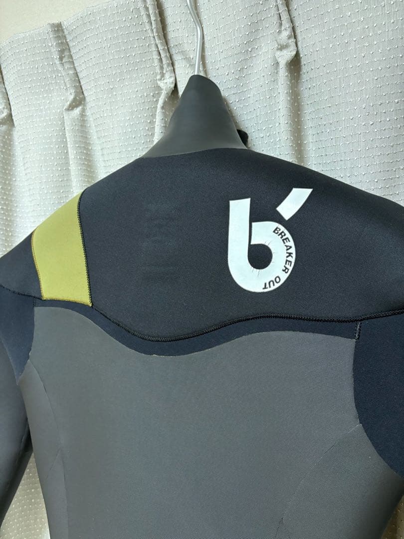 BREAKEROUT(ブレーカーアウト)5×3mm セミドライ メンズ MLB