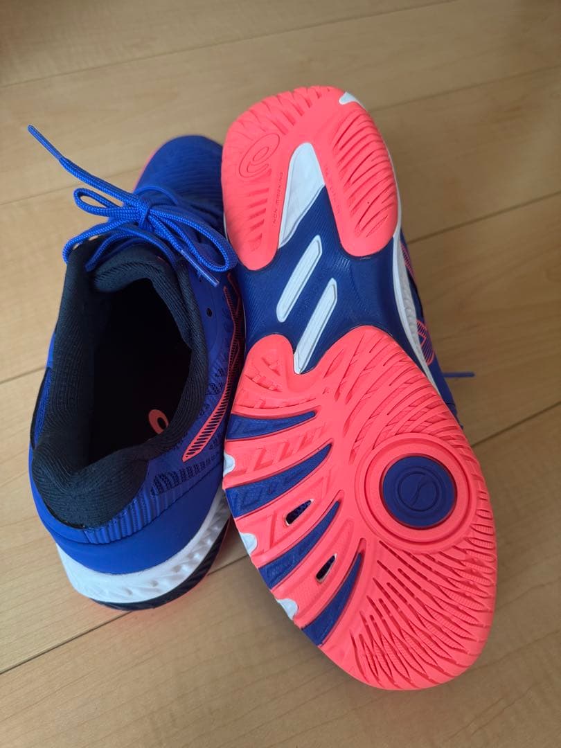 アシックスバレーシューズ26.0センチ