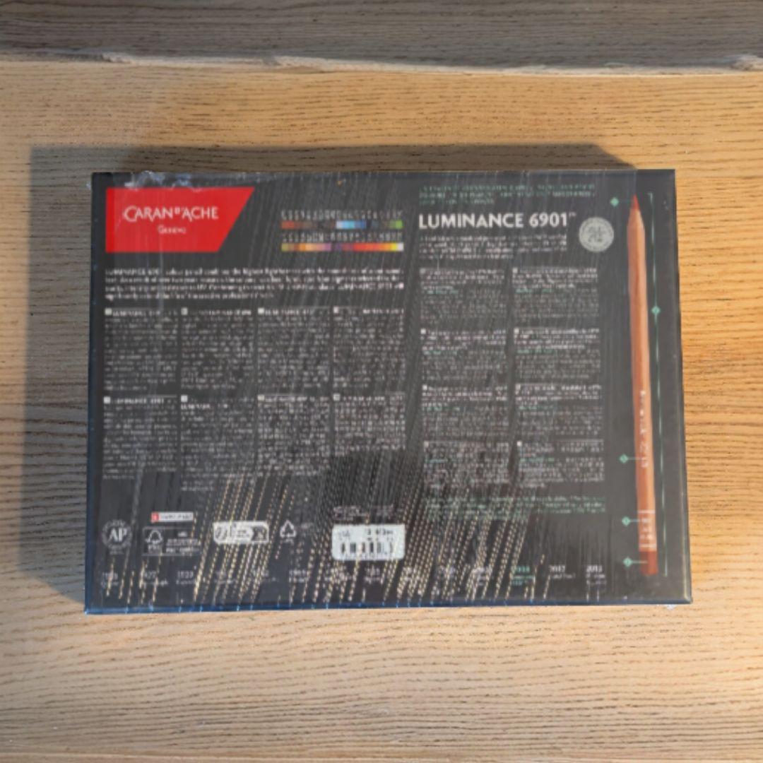 CARAN D'ACHE カランダッシュ ルミナンス 6901 40本セット