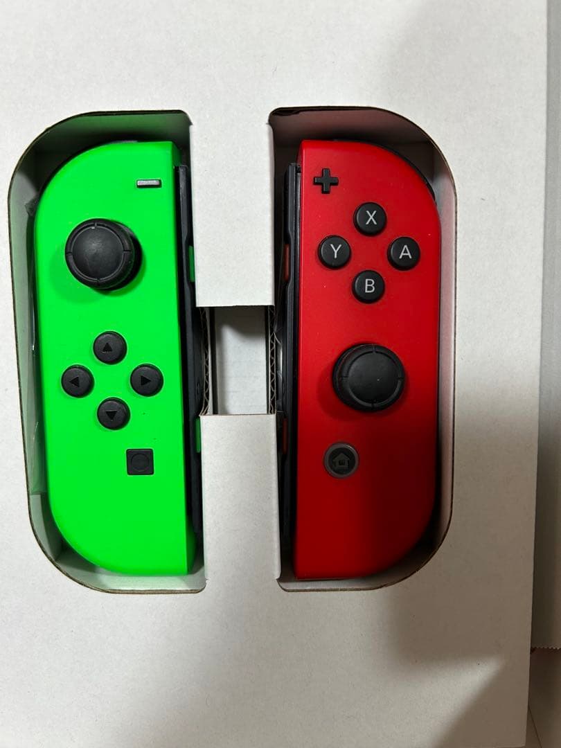Nintendo Switch 本体 グリーン・レッド Joy-Con