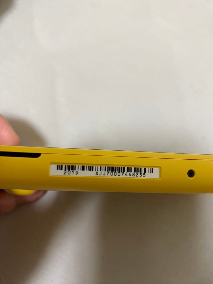 Nintendo Switch Lite イエロー 本体 充電器付き