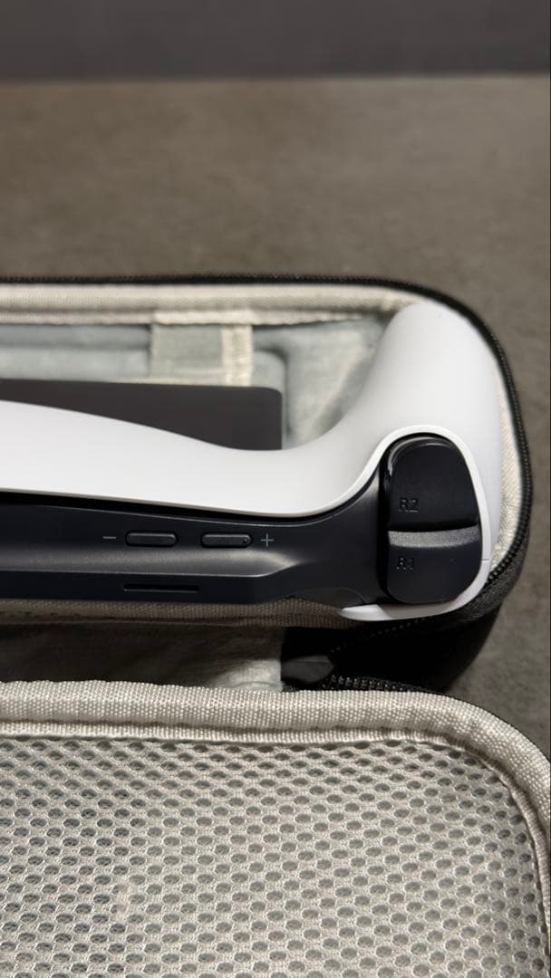 超美品PlayStation Portal 箱なし 専用ケース・保護フィルム付き