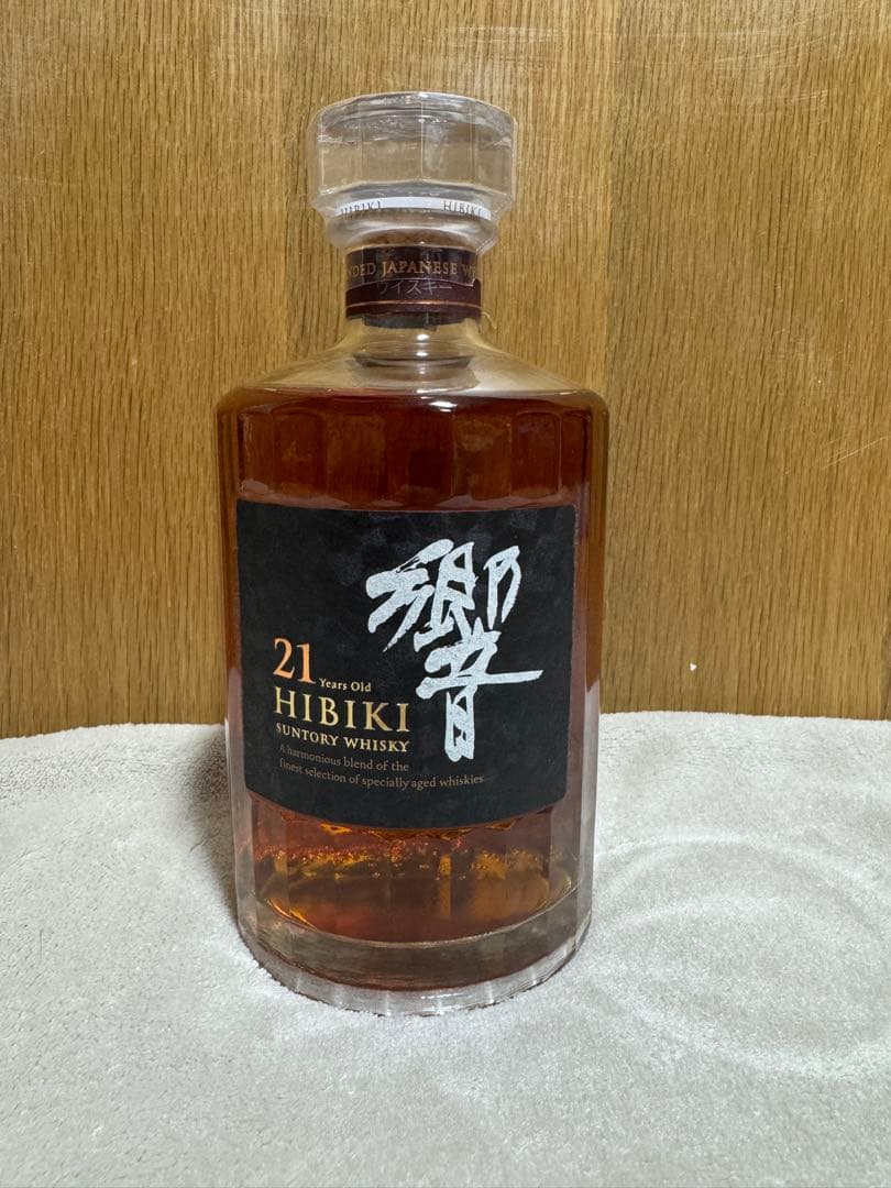 響 21年 ウイスキー 700ml 箱入り