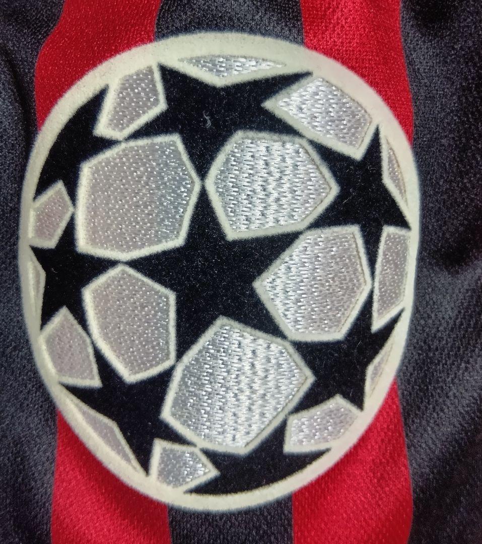 アルベルティーニのミラン100周年記念ユニフォーム