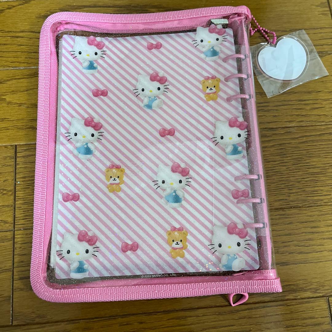 新品未使用　キティちゃん クリア バインダー サンリオ ハローキティ 6穴