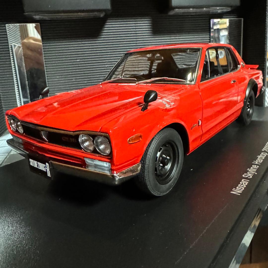 激レア未展示品 オートアート 1/18 スカイライン 2000 GT-R 赤