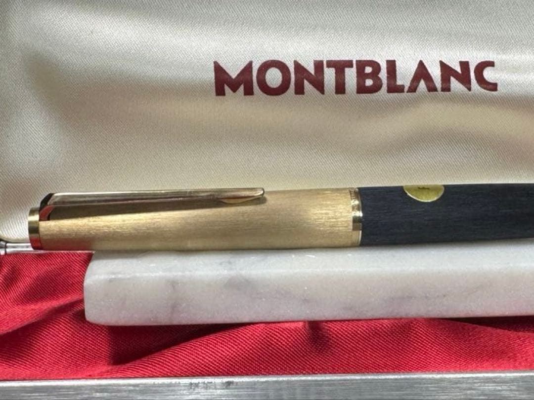 【新品未使用】モンブランNo224 万年筆（高級ケース付き）