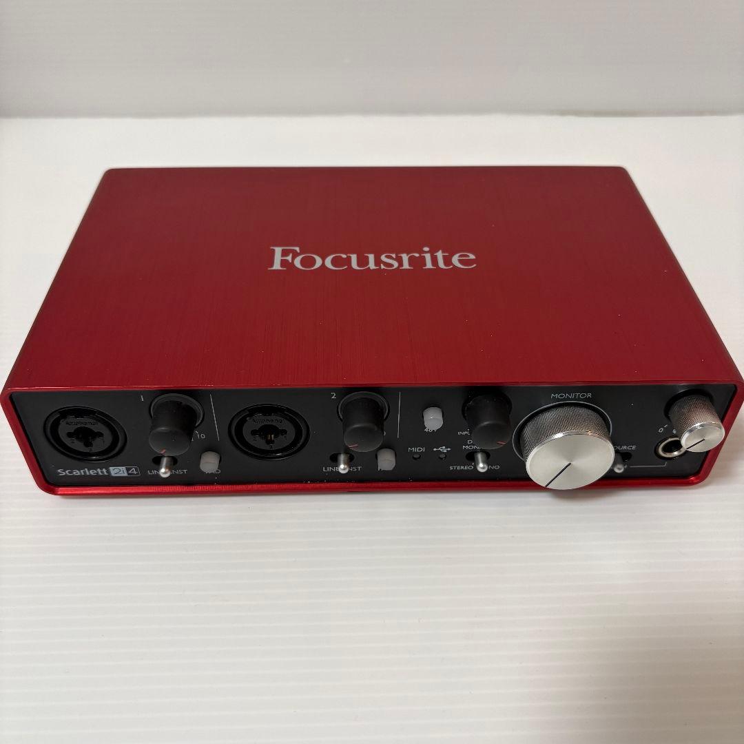 状態良好FOCUSRITE Scarlett 2i4 オーディオインターフェース