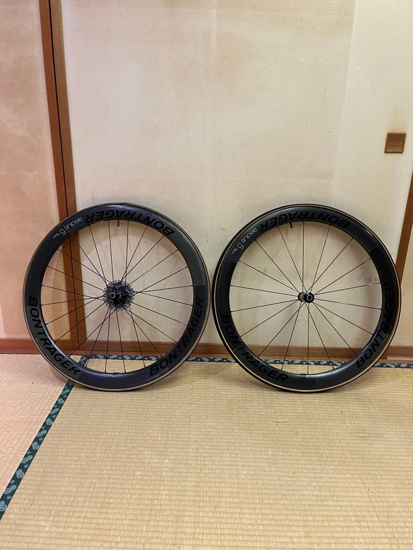 専用 BONTRAGER Aeolus 5 カーボンホイールセット