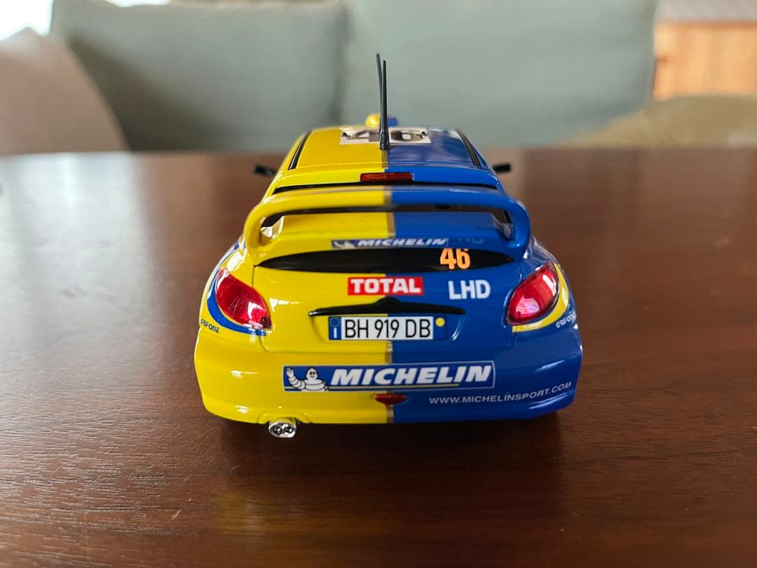 ミニッツ プジョー206