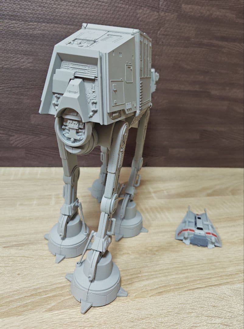 AT-AT マルチスタンド　STAR WARS　スターウォーズ　スノースピーダー