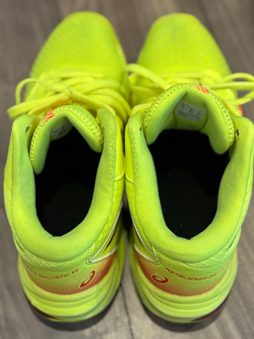 ASICS バレーボールシューズ