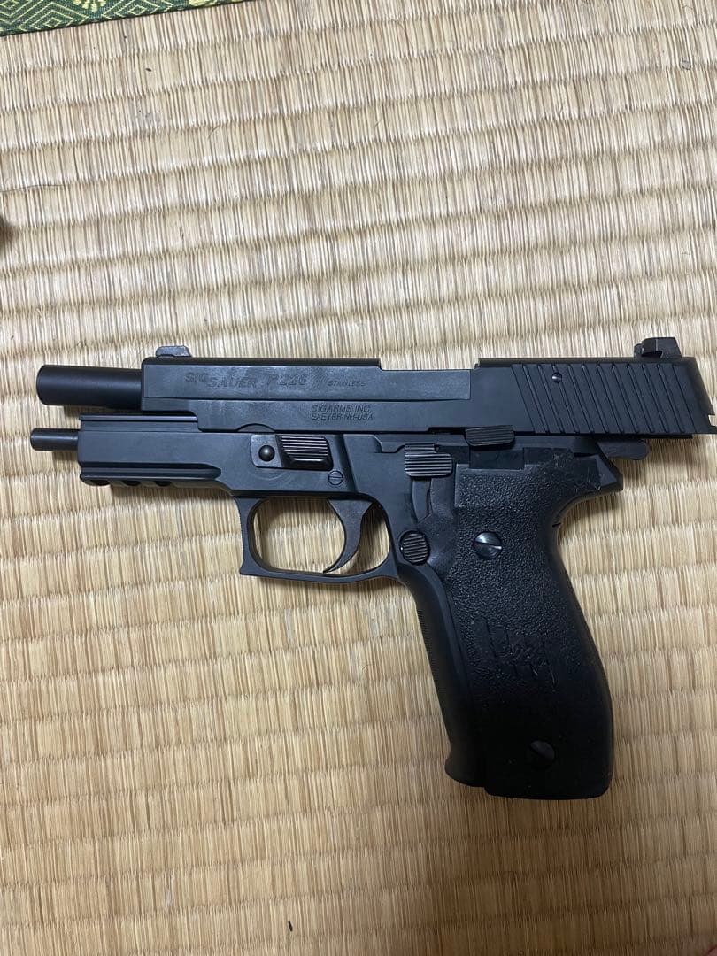 最終値下げ　未発火タナカSIG/SAUER P226 レイルド　HWモデルガン