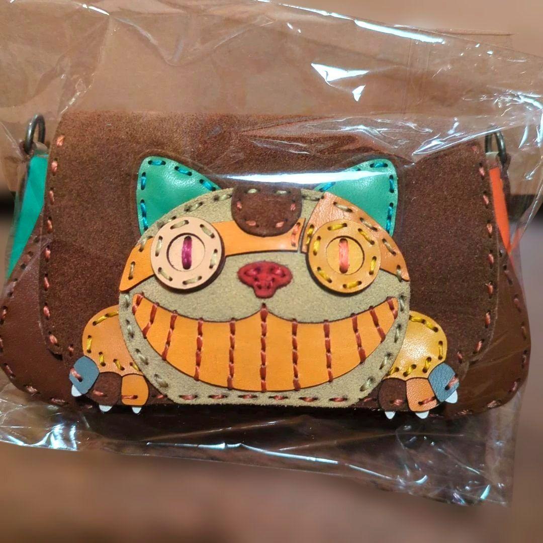 美品　ジブリの大倉庫限定品　 ショルダーポーチ/オリジナルネコバス