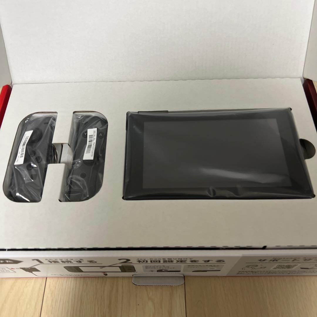 Nintendo Switch 本体 充実の付属品付き