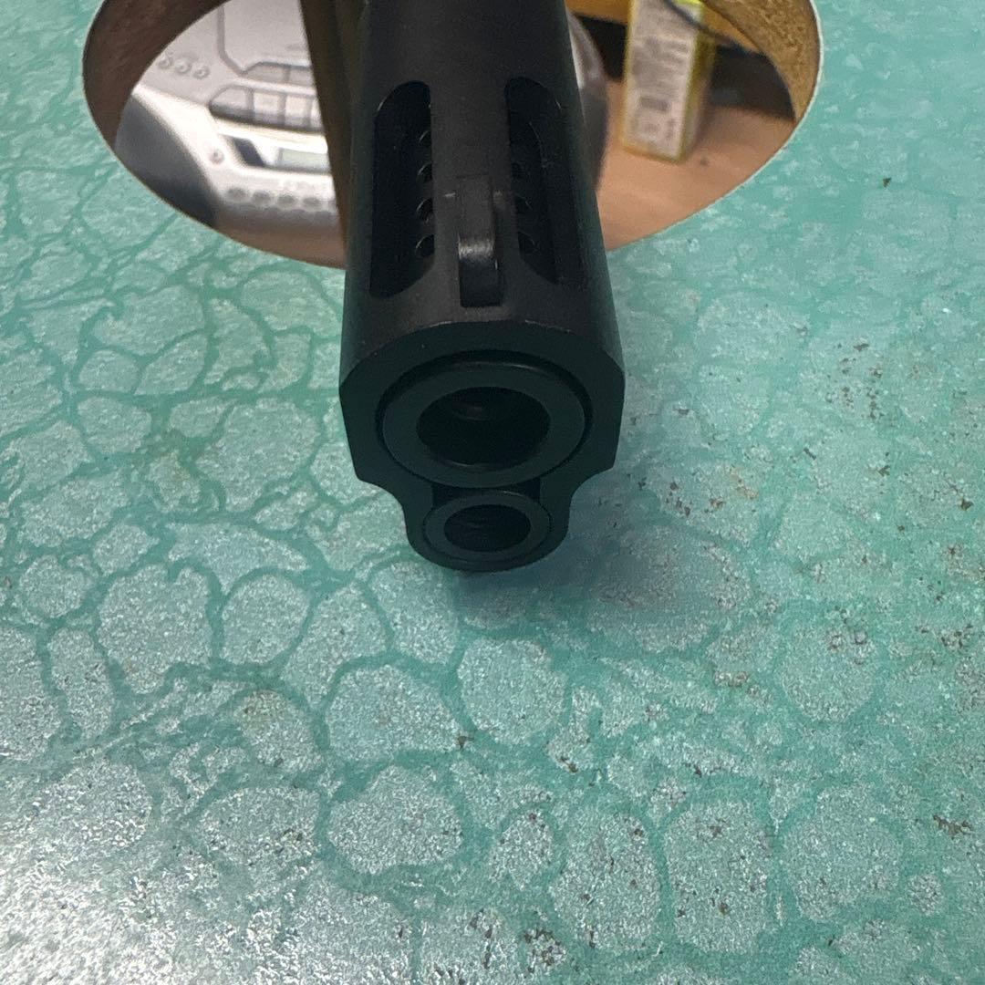 動作確認済　V10 Ultra Compact .45 ガスガン　東京マルイ