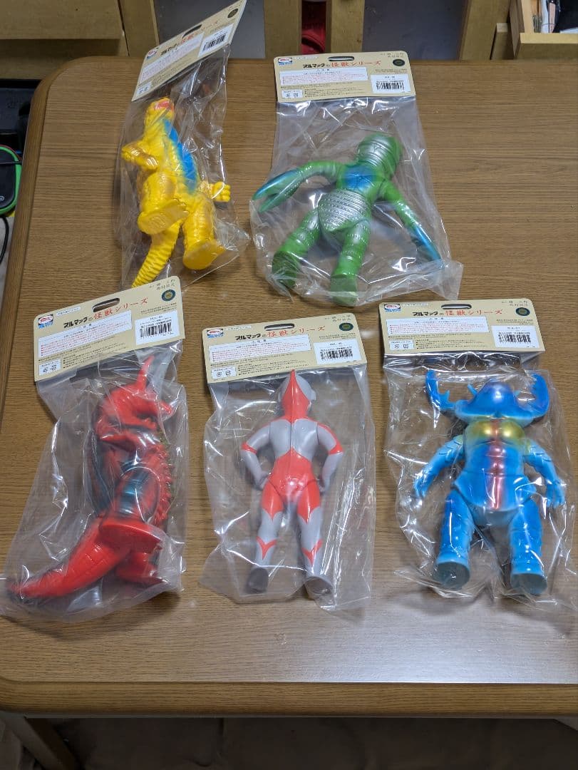 全5種 ブルマァク 怪獣シリーズ 昭和レトロカラー バルタン ゴモラ アントラー
