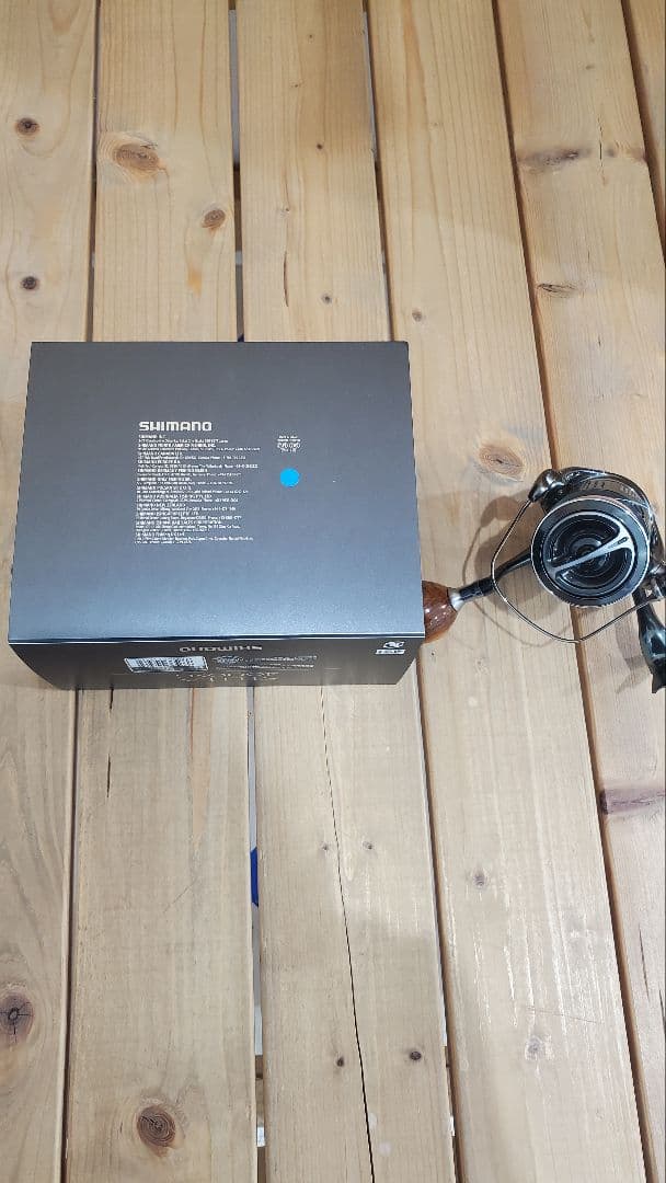 【極美品】☆22ステラ4000XG☆ウォーターランドウッドノブ★