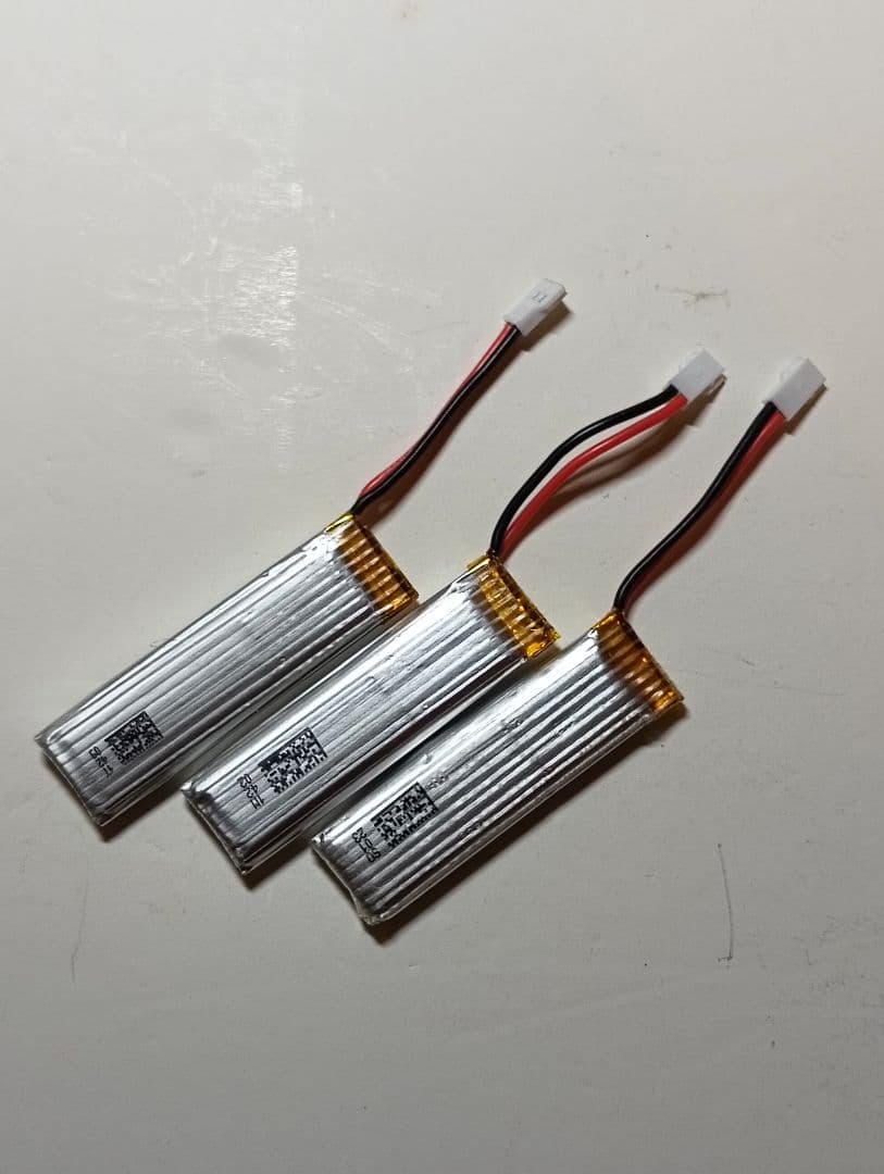 XK K110S 、バッテリー３本、設定説明書付き