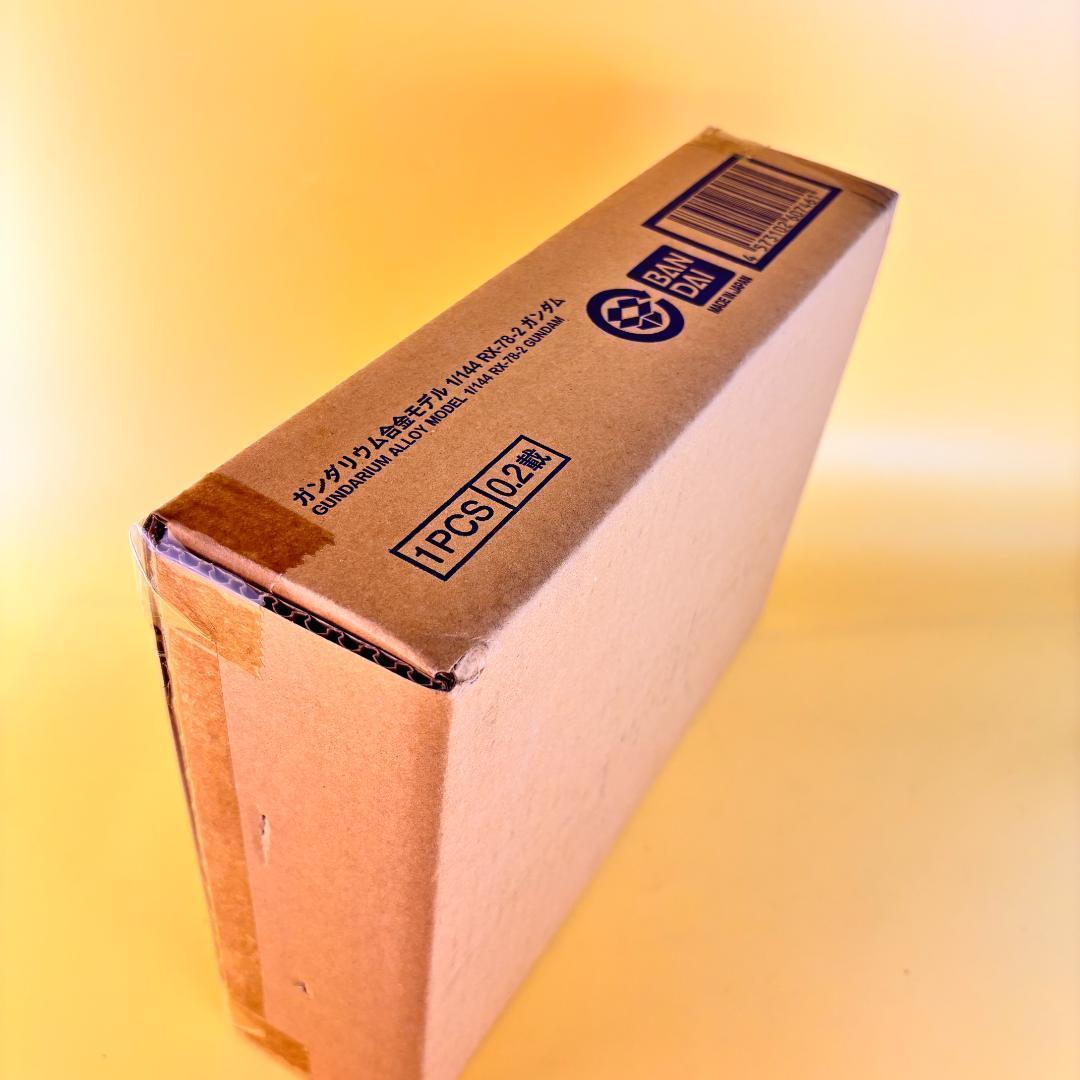 【新品未開封】ガンダリウム合金モデル 1/144 RX-78-2 ガンダム