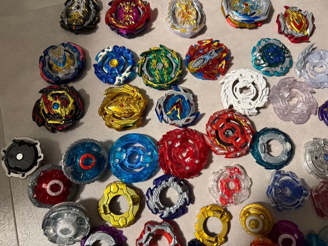 ベイブレードセット レア物もあります！　まとめ売り